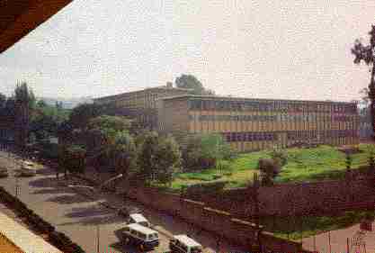 lycee1.jpg (9051 bytes)